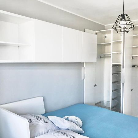 Apartament Family Wroclaw Z Klimatyzacja Parking Apartment Bagian luar foto