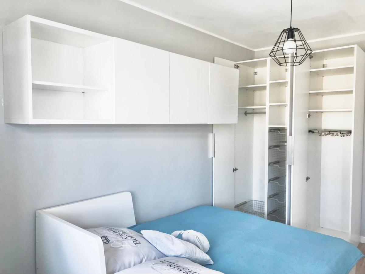 Apartament Family Wroclaw Z Klimatyzacja Parking Apartment Bagian luar foto