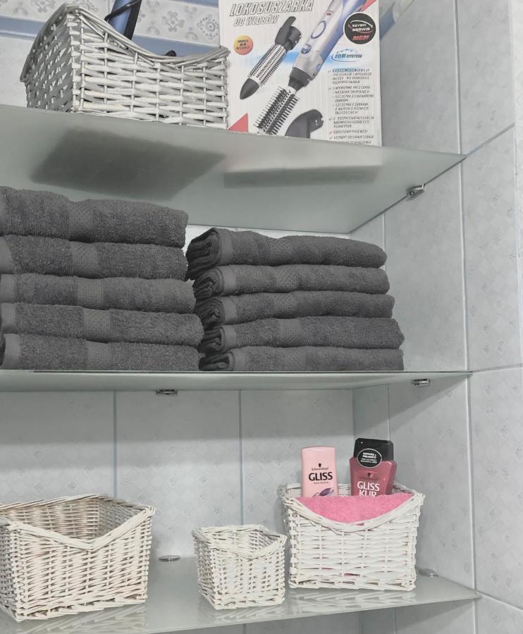 Apartament Family Wroclaw Z Klimatyzacja Parking Apartment Bagian luar foto